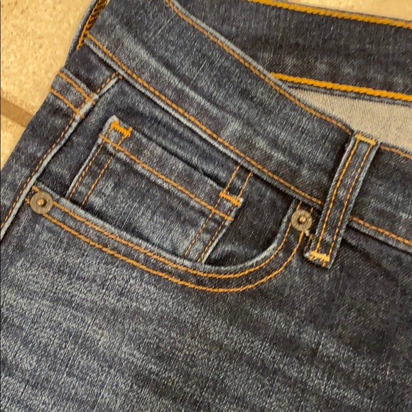 Old navy 4 regular jeans - Picture 3 of 5